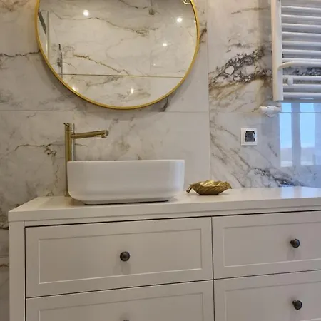 Glamour W Słonecznych Apartamentach